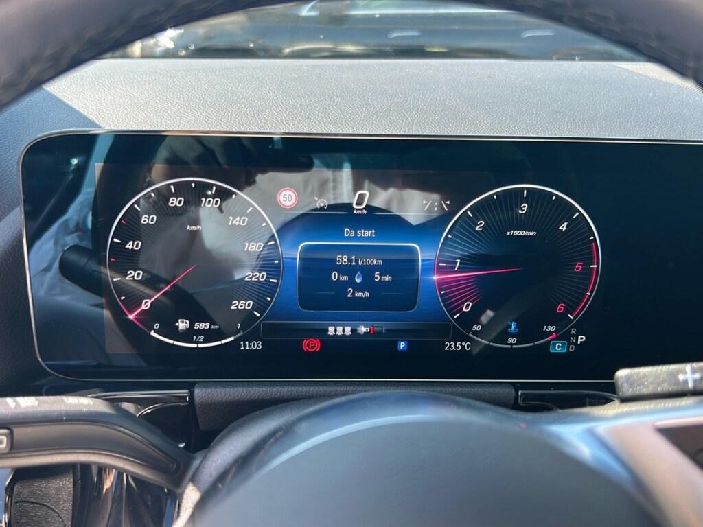 Mercedes GLA 180 d Advanced auto