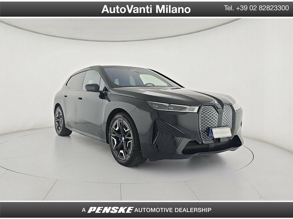 BMW iX xdrive40 pacchetto sportivo