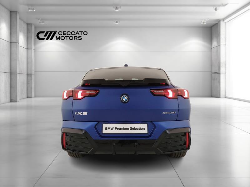 BMW iX2 xdrive 30