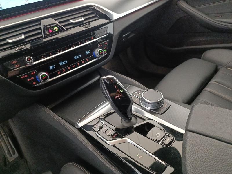 BMW Serie 5 530d Touring mhev 48V Msport auto