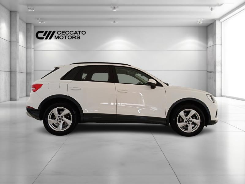 Audi Q3 35 1.5 tfsi mhev Business s-tronic