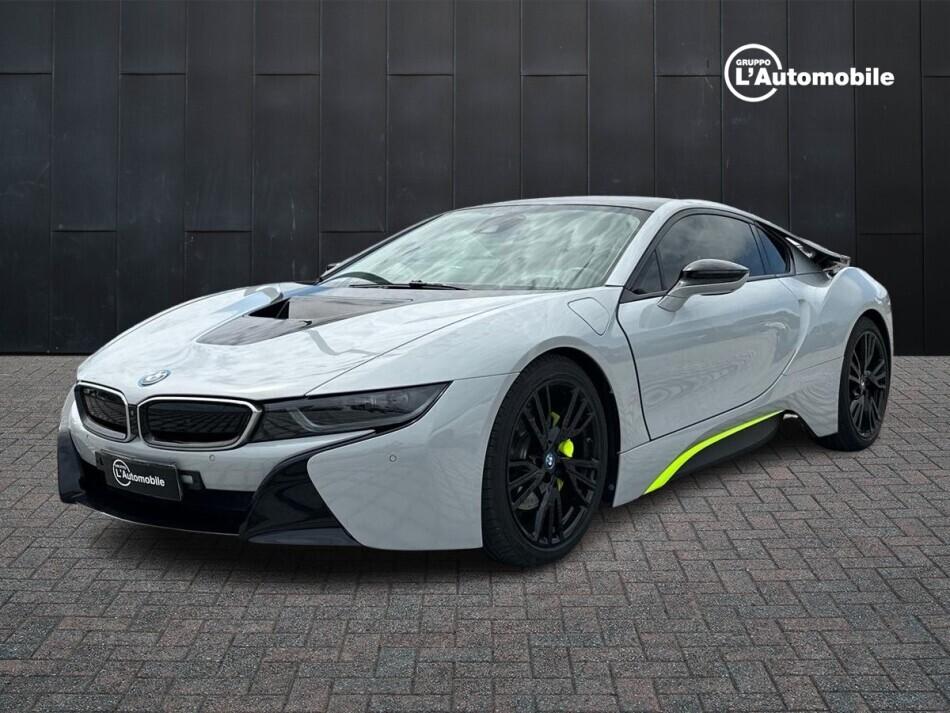 BMW i8 Coupe 1.5 auto