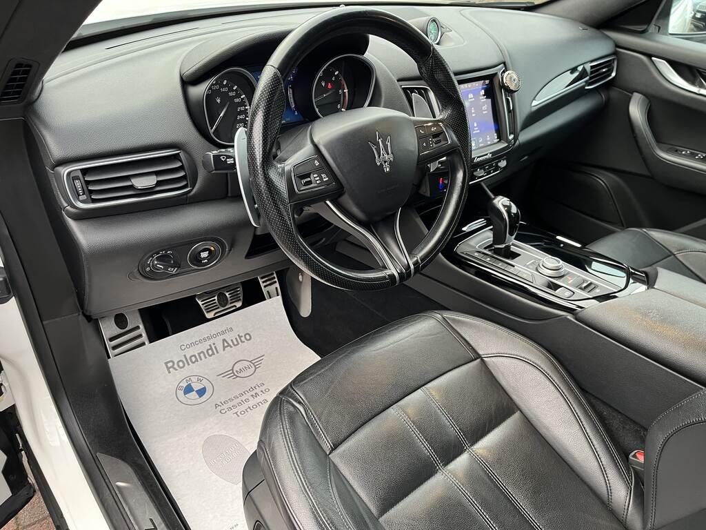 Maserati Levante 3.0 V6 Gransport 250cv auto