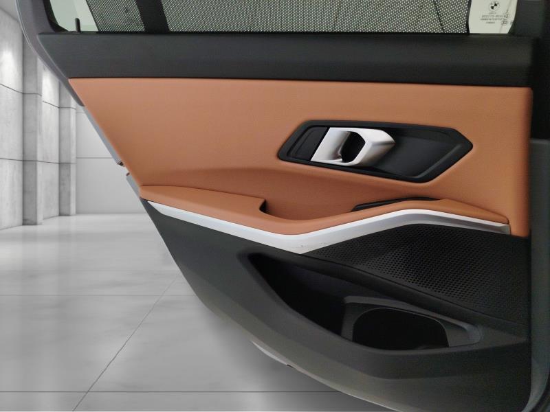 BMW Serie 3 320d Touring mhev 48V Msport xdrive auto