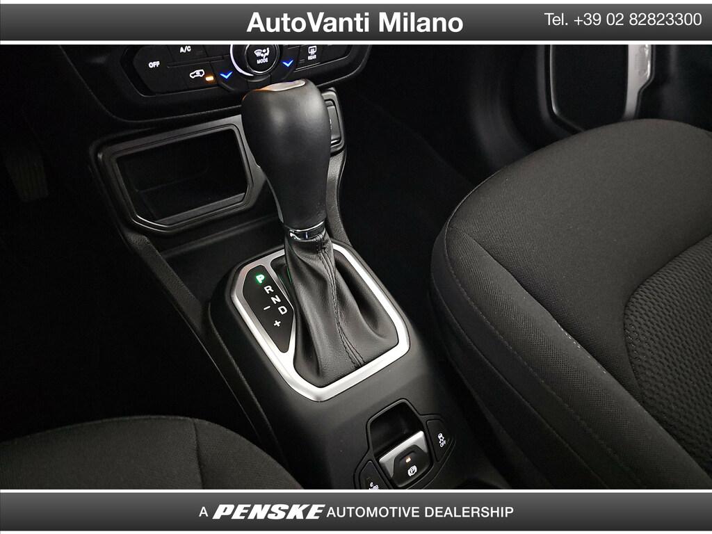Jeep Renegade 1.5 turbo t4 mhev Summit 2wd dct