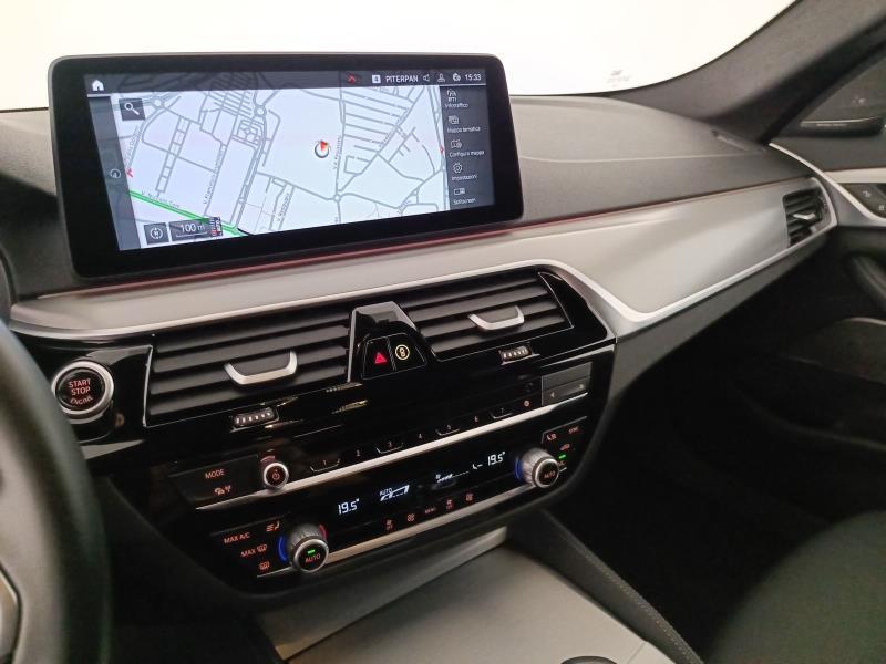 BMW Serie 5 530d Touring mhev 48V xdrive Msport auto
