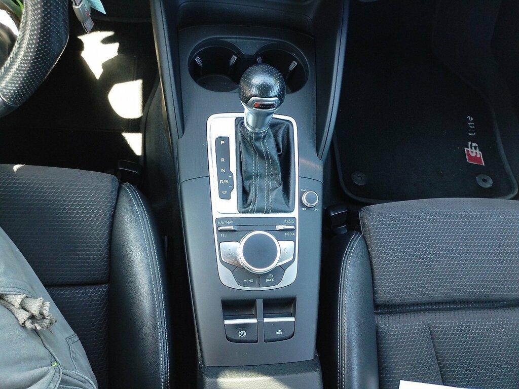Audi A3 Cabrio 2.0 tdi Sport 150cv s-tronic