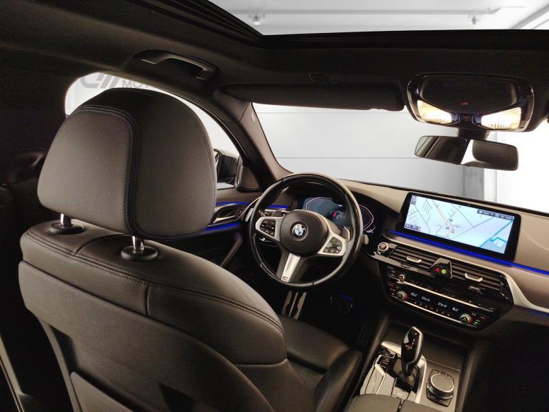 BMW Serie 5 530d Touring mhev 48V xdrive Msport auto