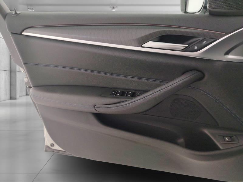 BMW Serie 5 520d Touring mhev 48V Msport auto