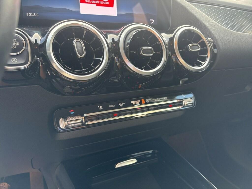 Mercedes GLA 180 d Progressive Advanced auto