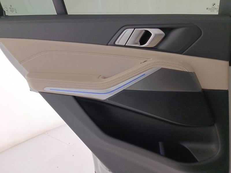 BMW X5 xdrive30d mhev 48V xLine auto