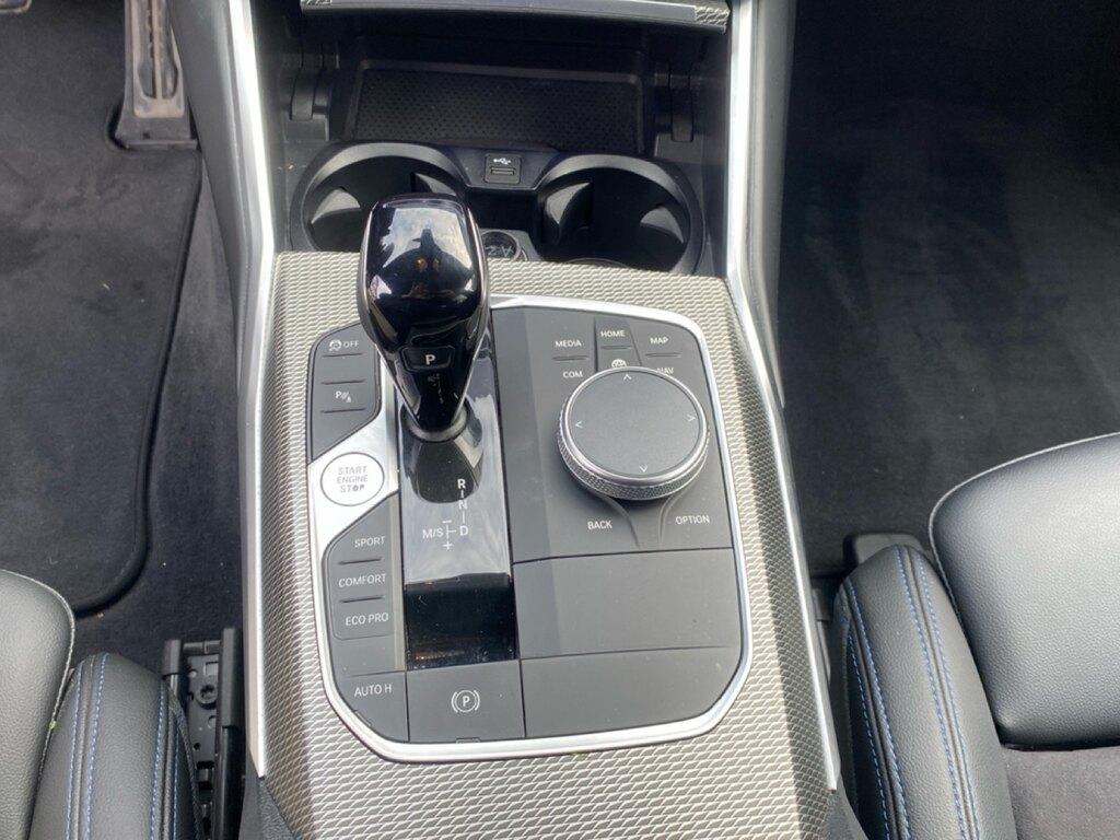 BMW Serie 3 320d mhev 48V xdrive Msport auto
