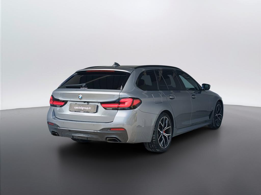 BMW Serie 5 520d Touring mhev 48V xdrive Msport auto