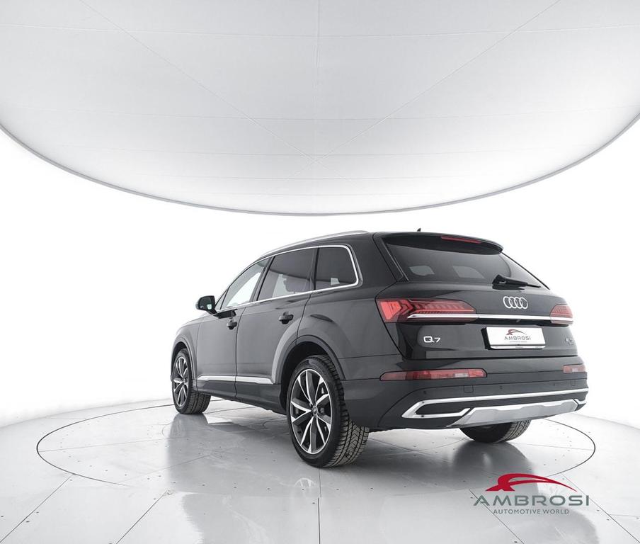 Audi Q7 45 3.0 tdi mhev Business quattro tiptronic