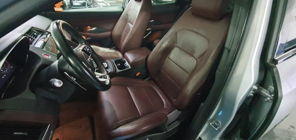 Jaguar E-Pace 2.0 D204 R-Dynamic SE awd auto