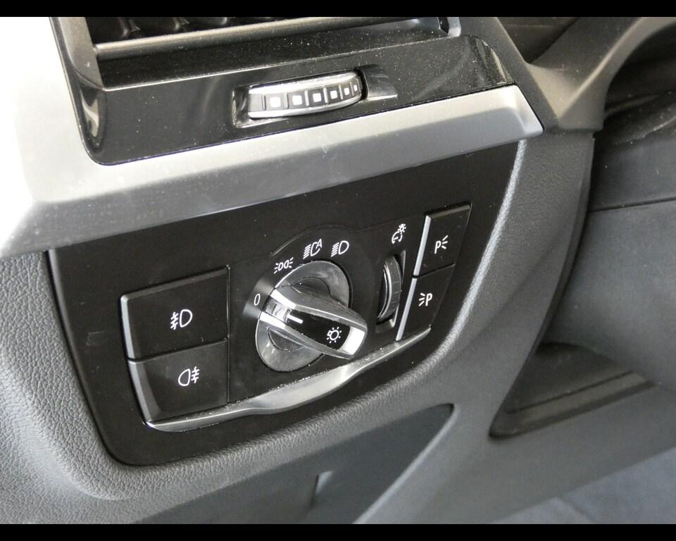 BMW X3 xdrive20d Luxury 190cv auto