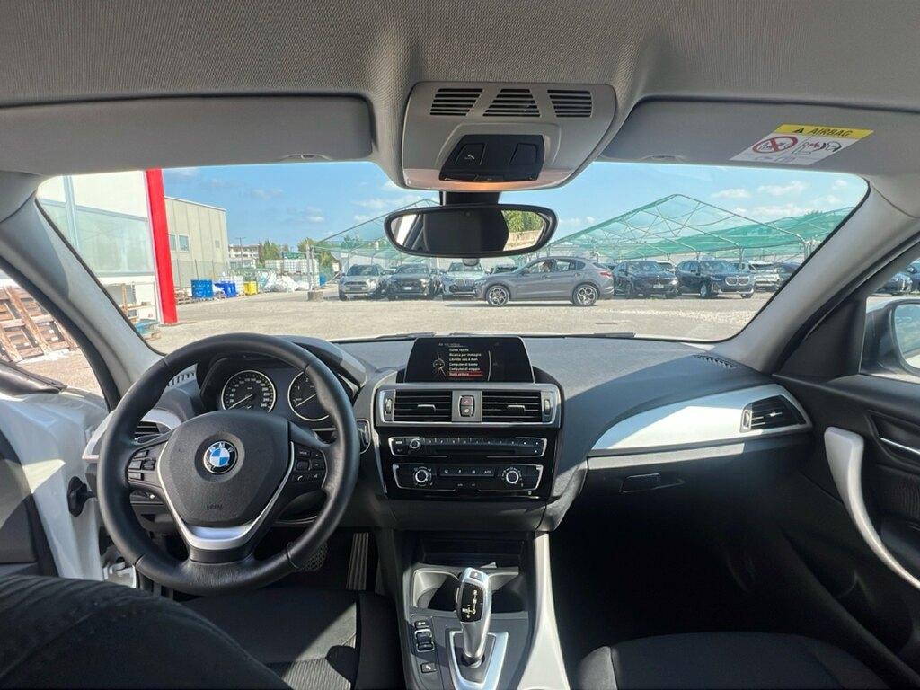 BMW Serie 1 116d Advantage 5p auto