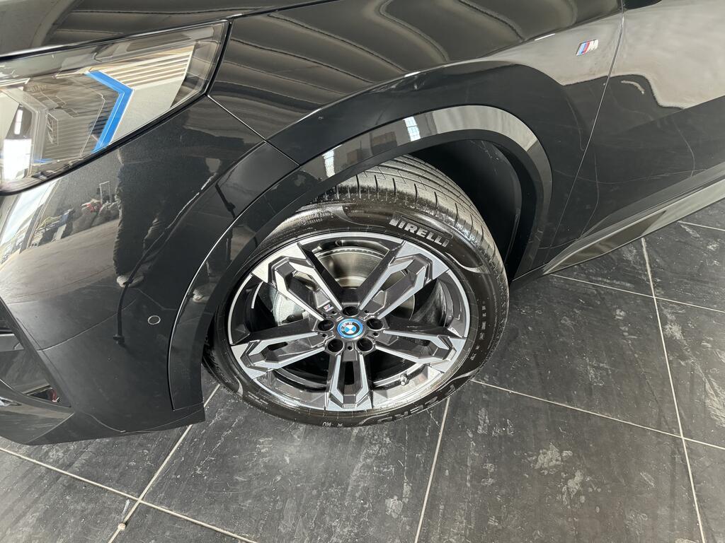 BMW iX2 edrive 20 MSport