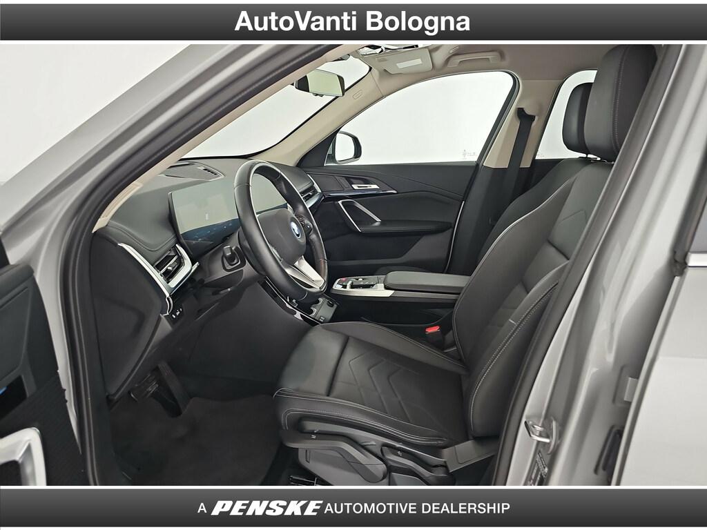 BMW iX1 edrive 20 X-Line