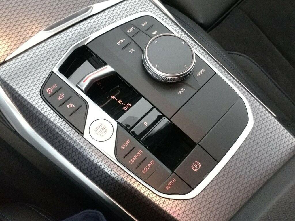 BMW Serie 3 320d Touring mhev 48V Msport xdrive auto