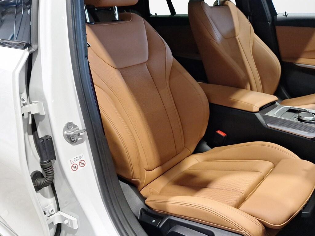 BMW Serie 3 320d Touring mhev 48V auto