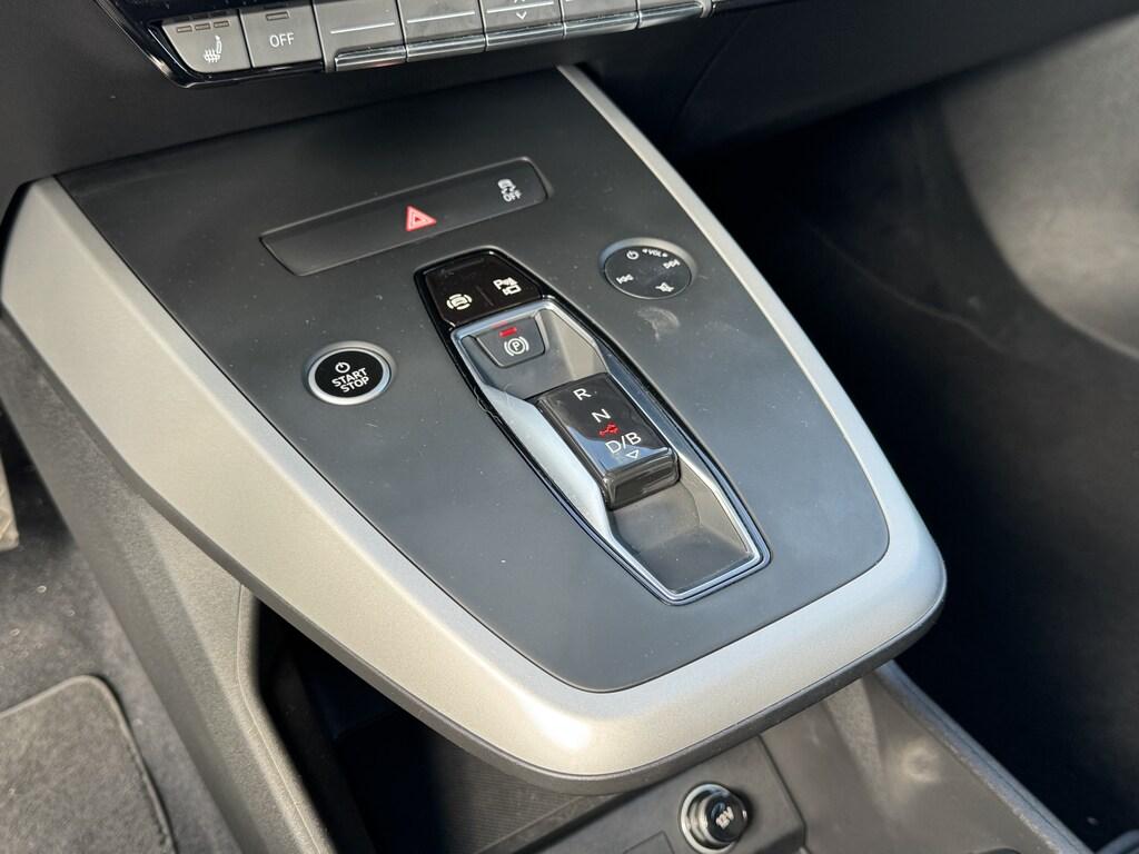 Audi Q4 e-tron 40 Business Advanced