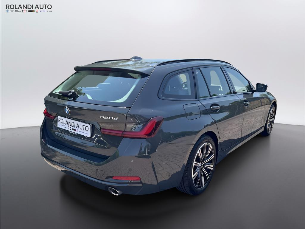 BMW Serie 3 320d Touring mhev 48V xdrive auto