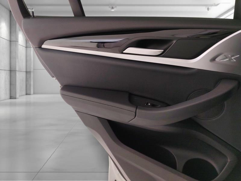 BMW X4 xdrive20d mhev 48V auto