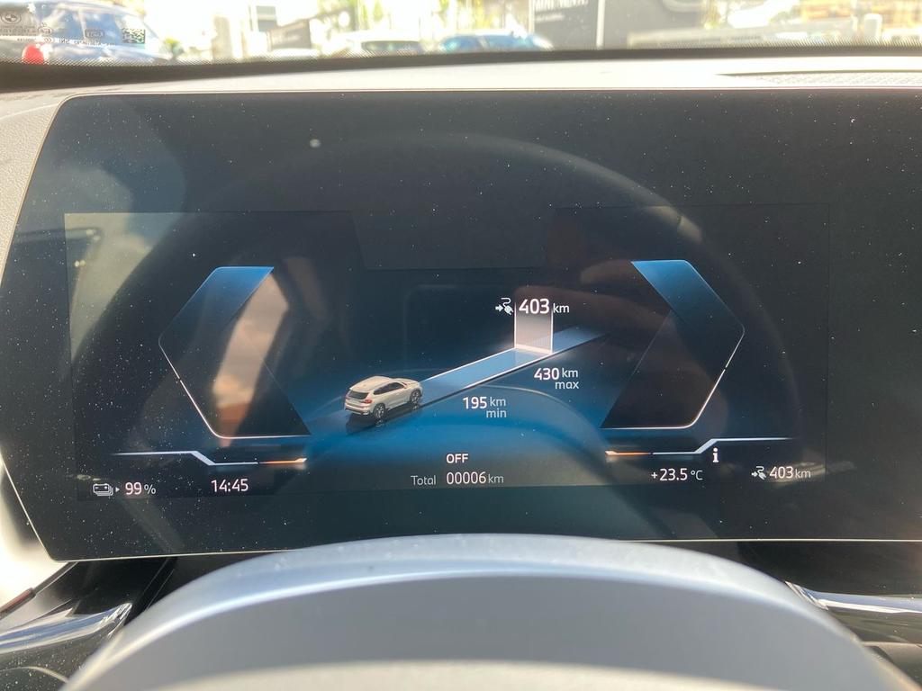 BMW iX1 30 xdrive X-Line