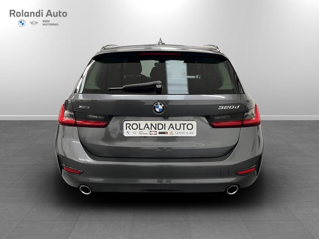 BMW Serie 3 320d Touring mhev 48V xdrive auto