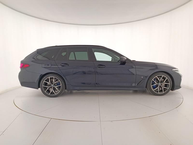 BMW Serie 5 530d Touring mhev 48V xdrive Msport auto