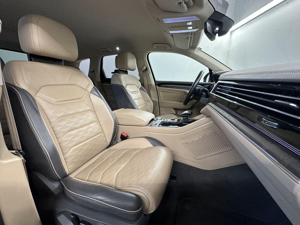 Volkswagen Touareg 3.0 V6 tdi Atmosphere 231cv tiptronic