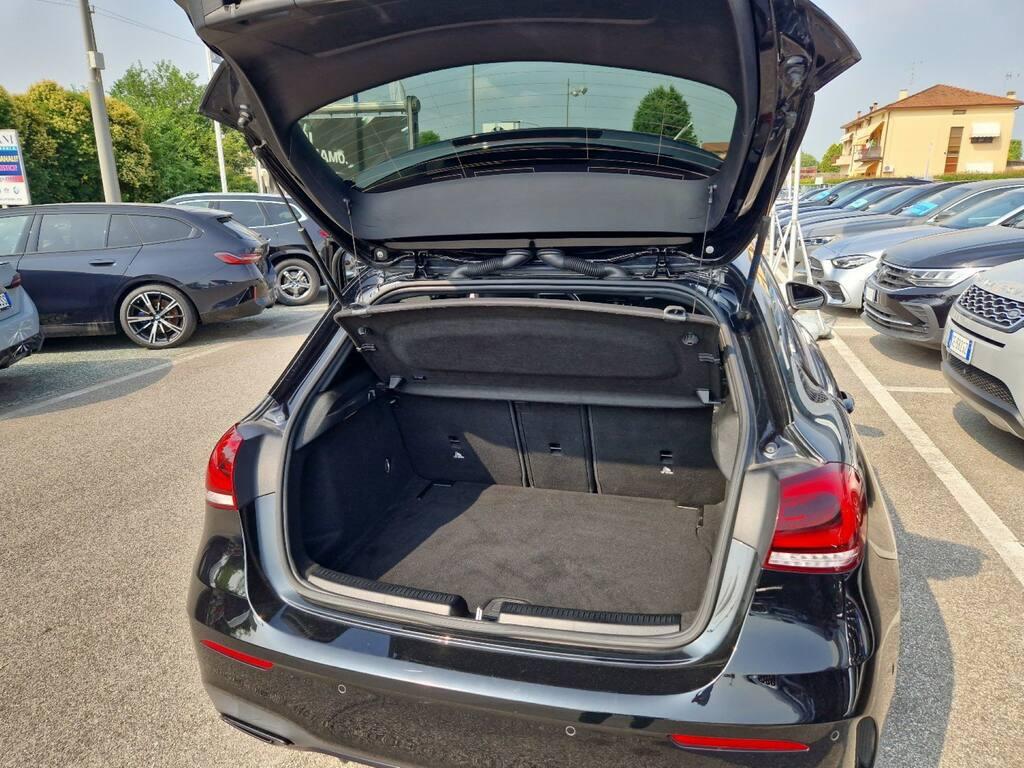 Mercedes Classe A 180 d Premium Night edition auto