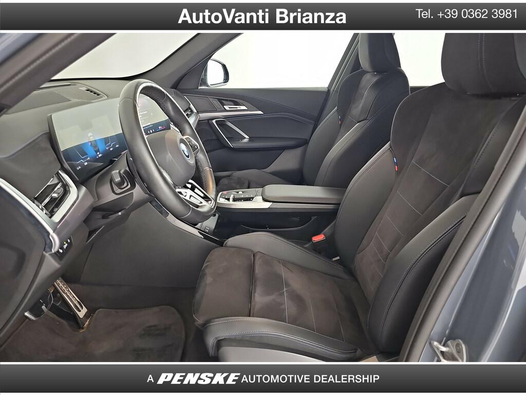 BMW iX1 edrive 20 X-Line
