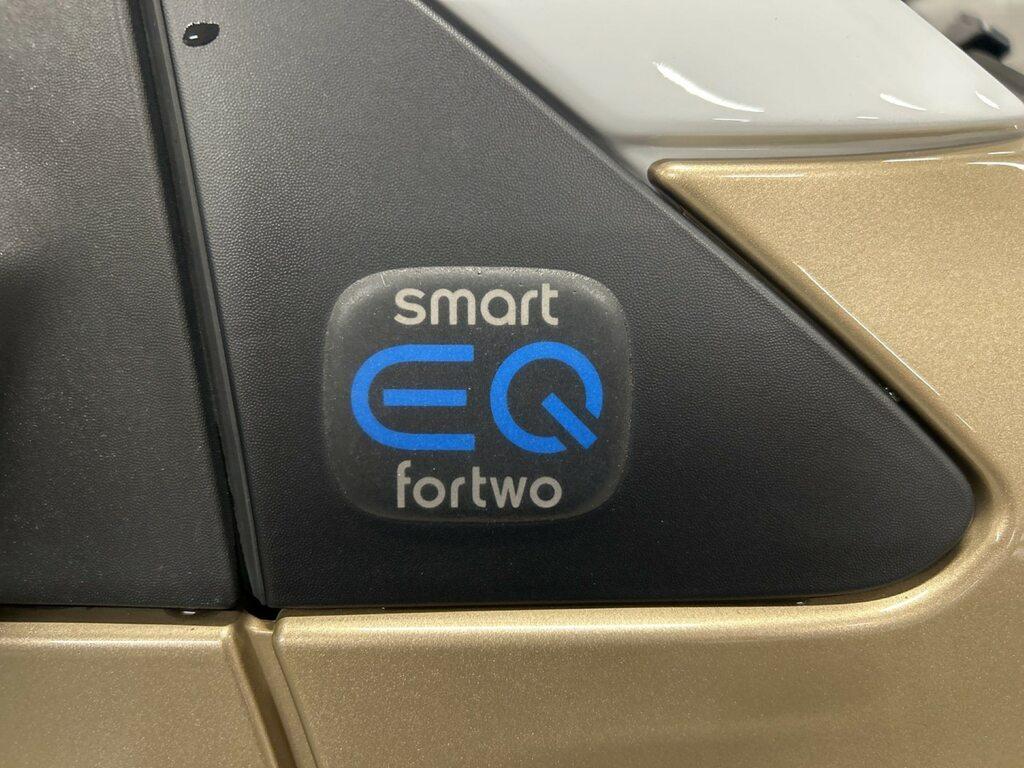 Smart fortwo eq Pulse 22kW