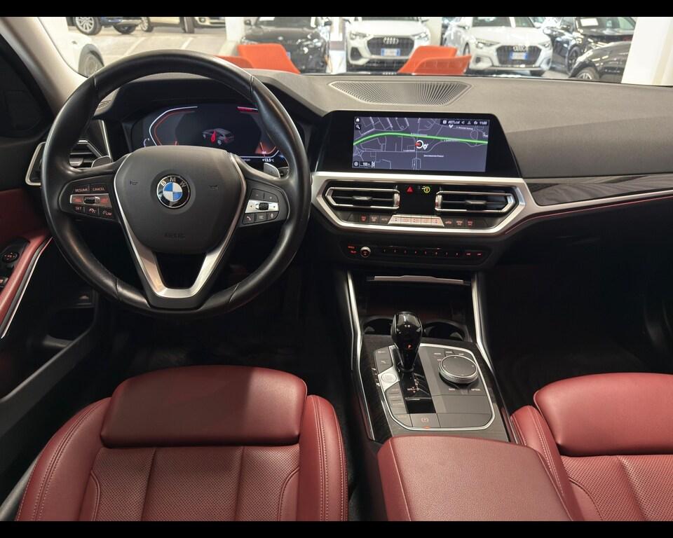 BMW Serie 3 320d Touring mhev 48V xdrive Luxury auto