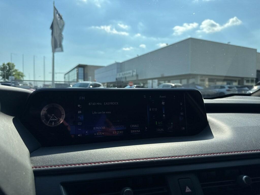 Lexus UX 250h Midnight 2wd cvt