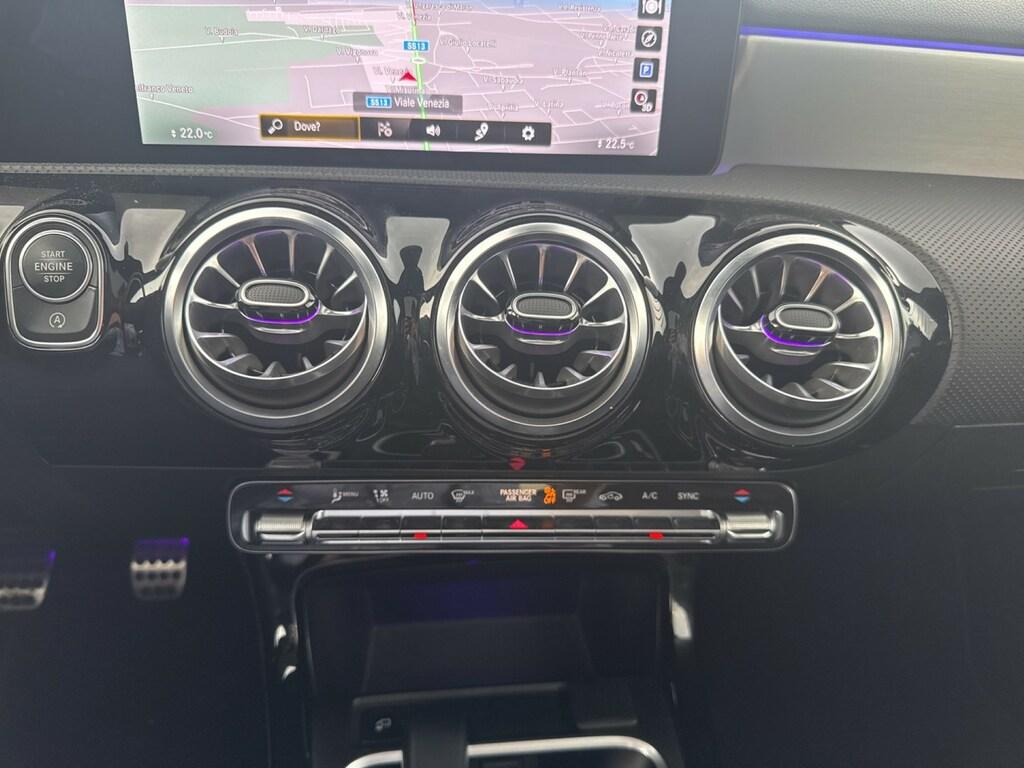 Mercedes CLA 180 Premium
