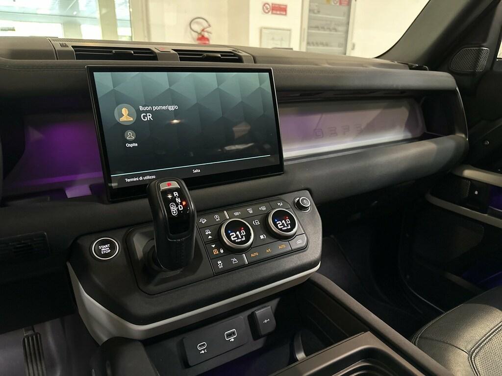 Land Rover Defender 110 2.0d sd4 awd 200cv auto