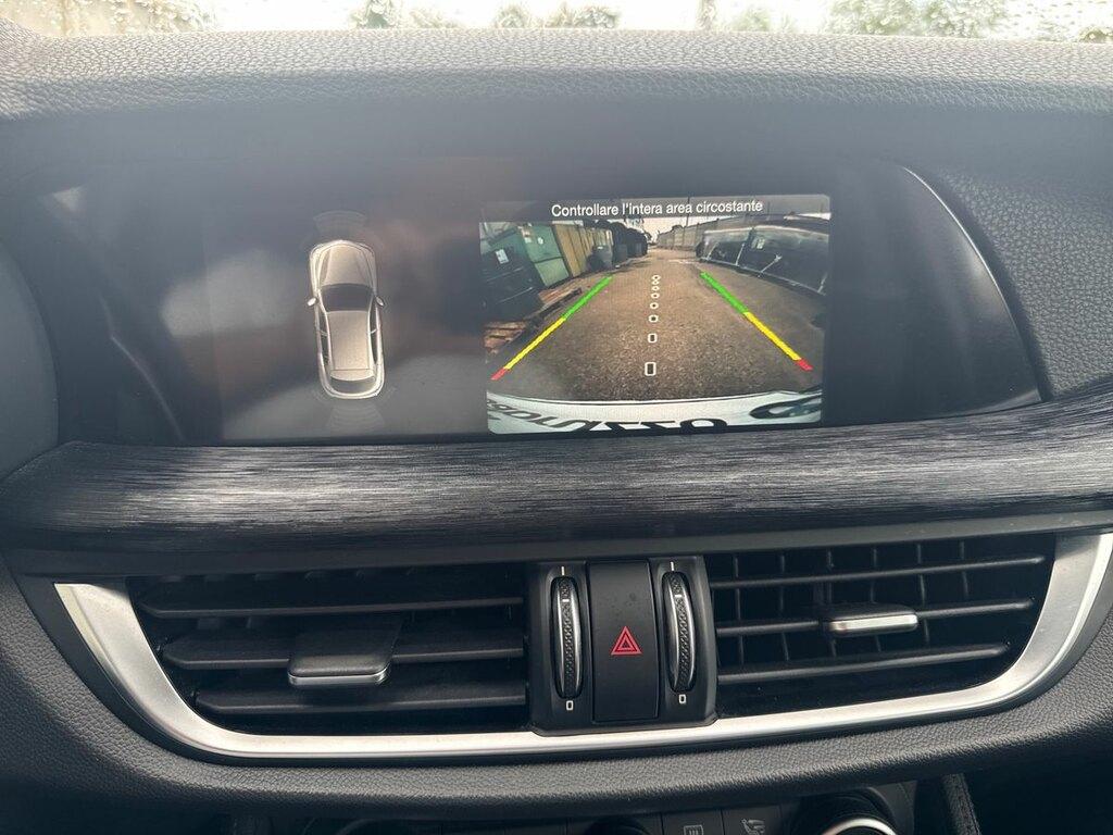 Alfa Romeo Stelvio 2.2 t B-Tech Q4 210cv auto
