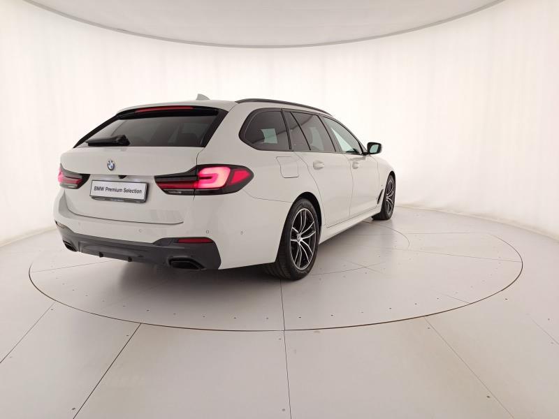 BMW Serie 5 530d Touring mhev 48V xdrive Msport auto