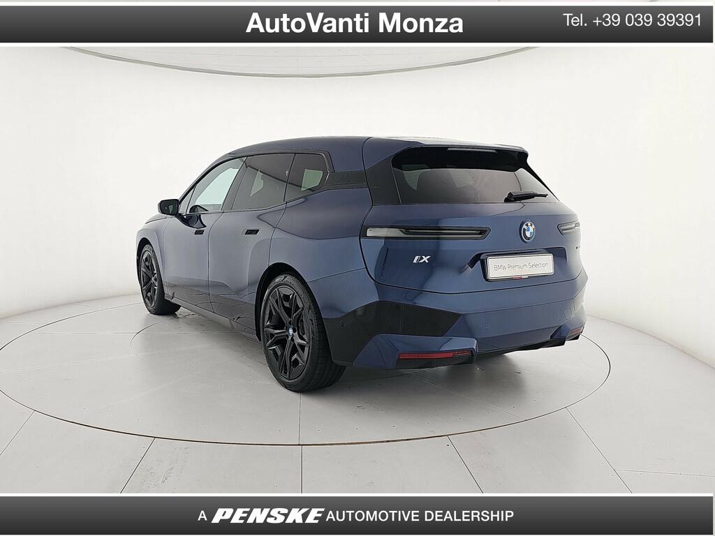 BMW iX xdrive50 pacchetto sportivo