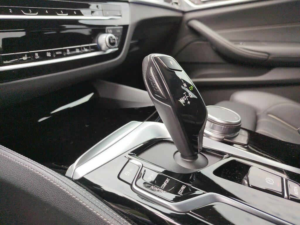 BMW Serie 5 540d mhev 48V xdrive Msport auto