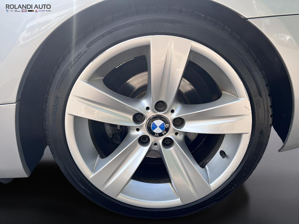 BMW Serie 3 320i Cabrio Attiva 170cv
