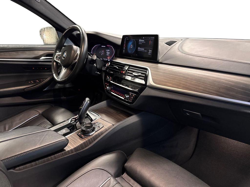 BMW Serie 5 M M 550d Touring xdrive auto