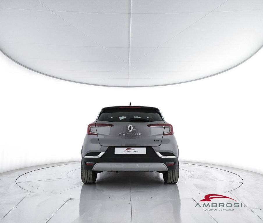 Renault Captur 1.6 E-Tech hybrid Techno Fast Track 145cv auto
