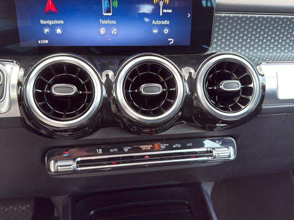 Mercedes GLB 180 d Progressive Advanced auto