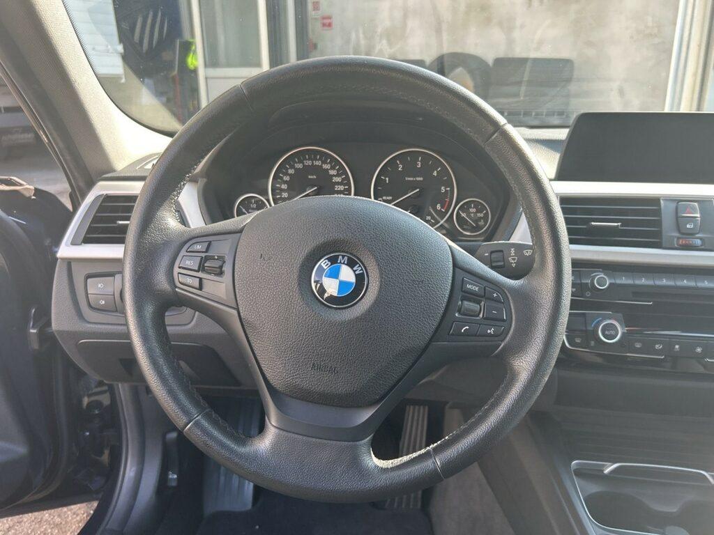 BMW Serie 3 318d Touring auto