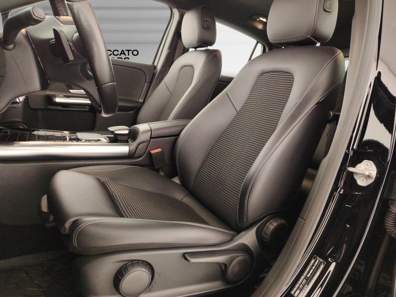 Mercedes GLA 200 d Sport 4matic auto