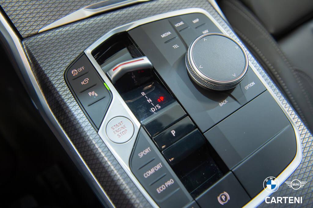 BMW Serie 3 320d Touring mhev 48V xdrive M Sport Pro auto